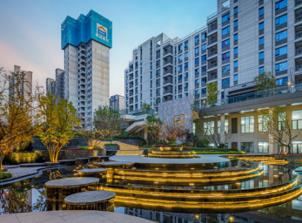 【攝影展】素顏愛出鏡，共鑒真實工地